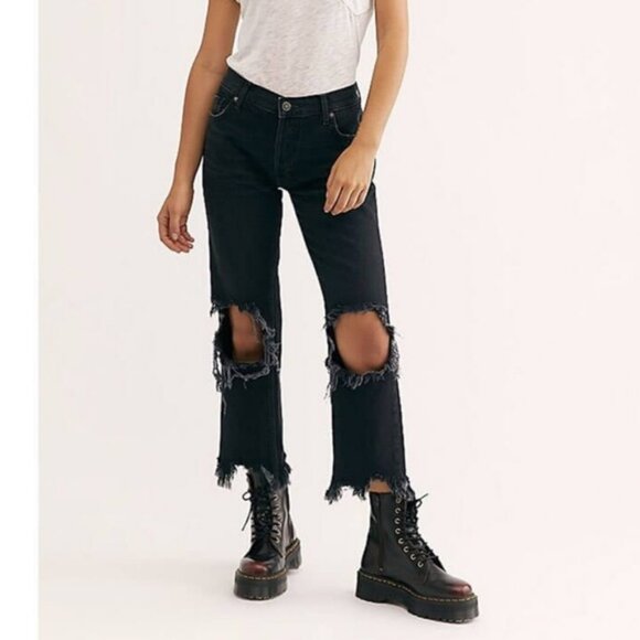 Free people Maggie Straight Destroyed Jeans Size 26 - Picture 1 of 6